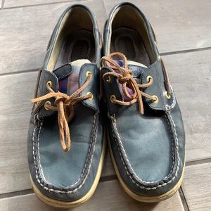 Sperry women’s boat shoes